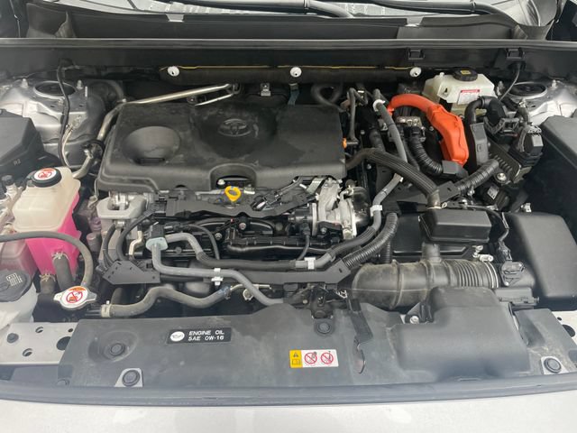 Used 2021 Toyota RAV4 XLE Premium AWD/4WD image 23