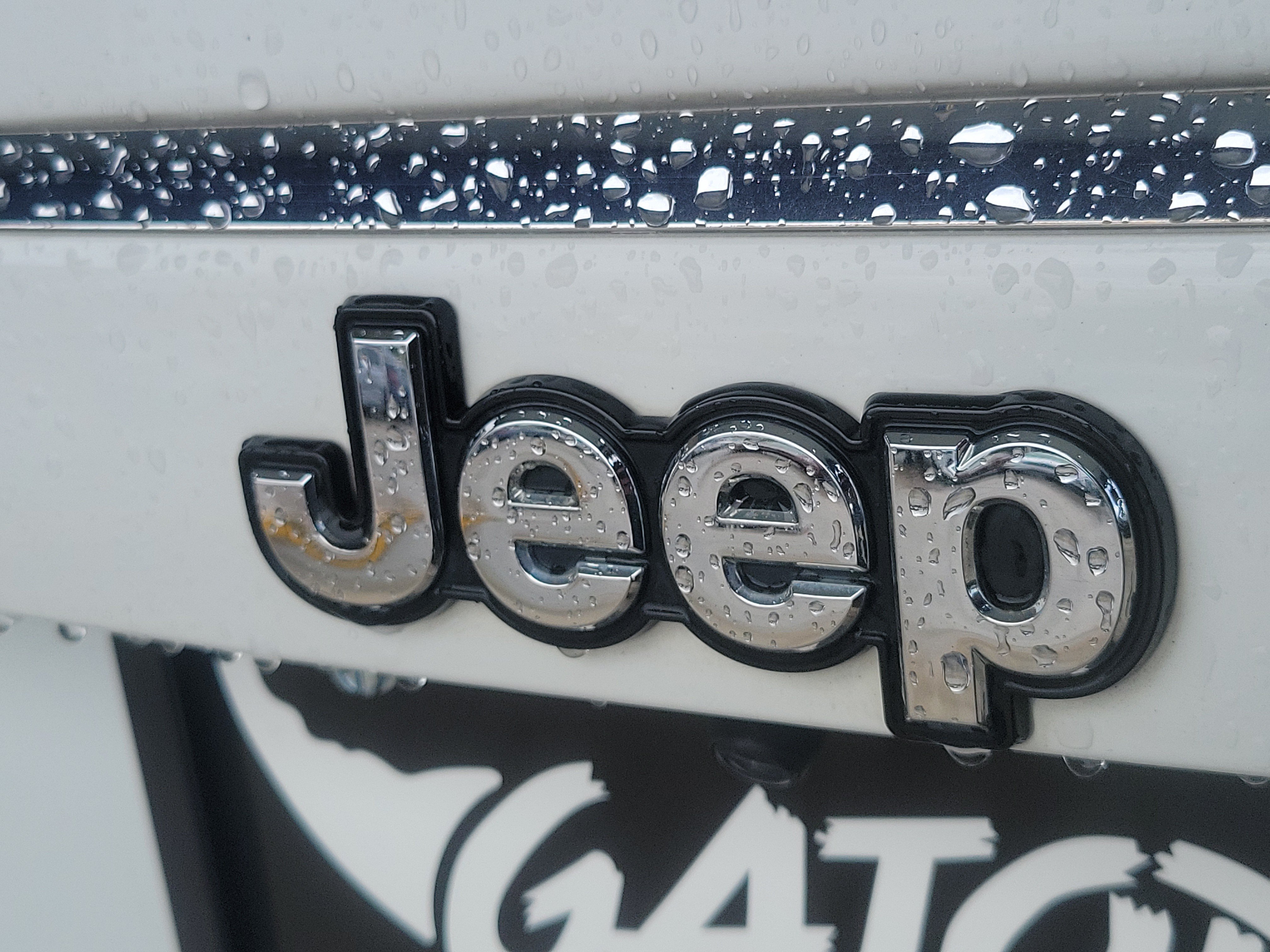Used 2014 Jeep Compass Latitude w/ Sun/Sound Group FWD image 6