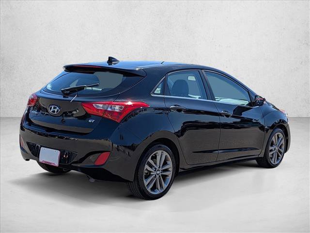 Used 2017 Hyundai Elantra GT w/ Tech Package 03 FWD image 5