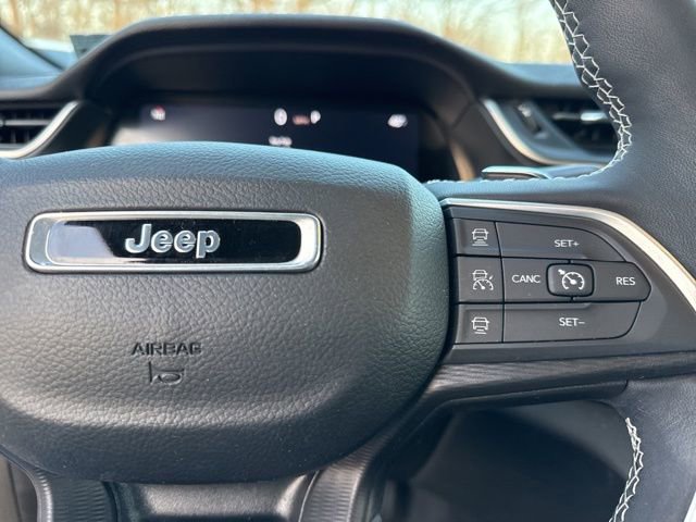 Certified 2023 Jeep Grand Cherokee Altitude image 36