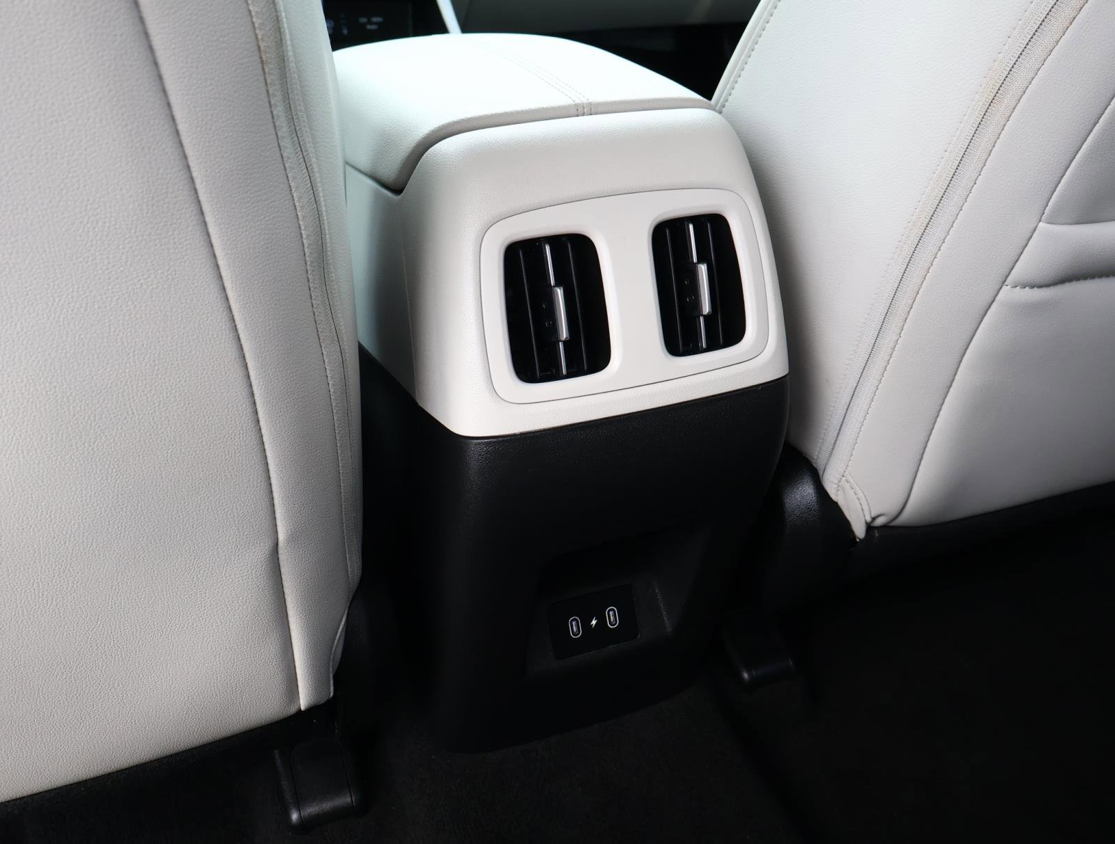 Used 2025 Hyundai Tucson SEL image 13