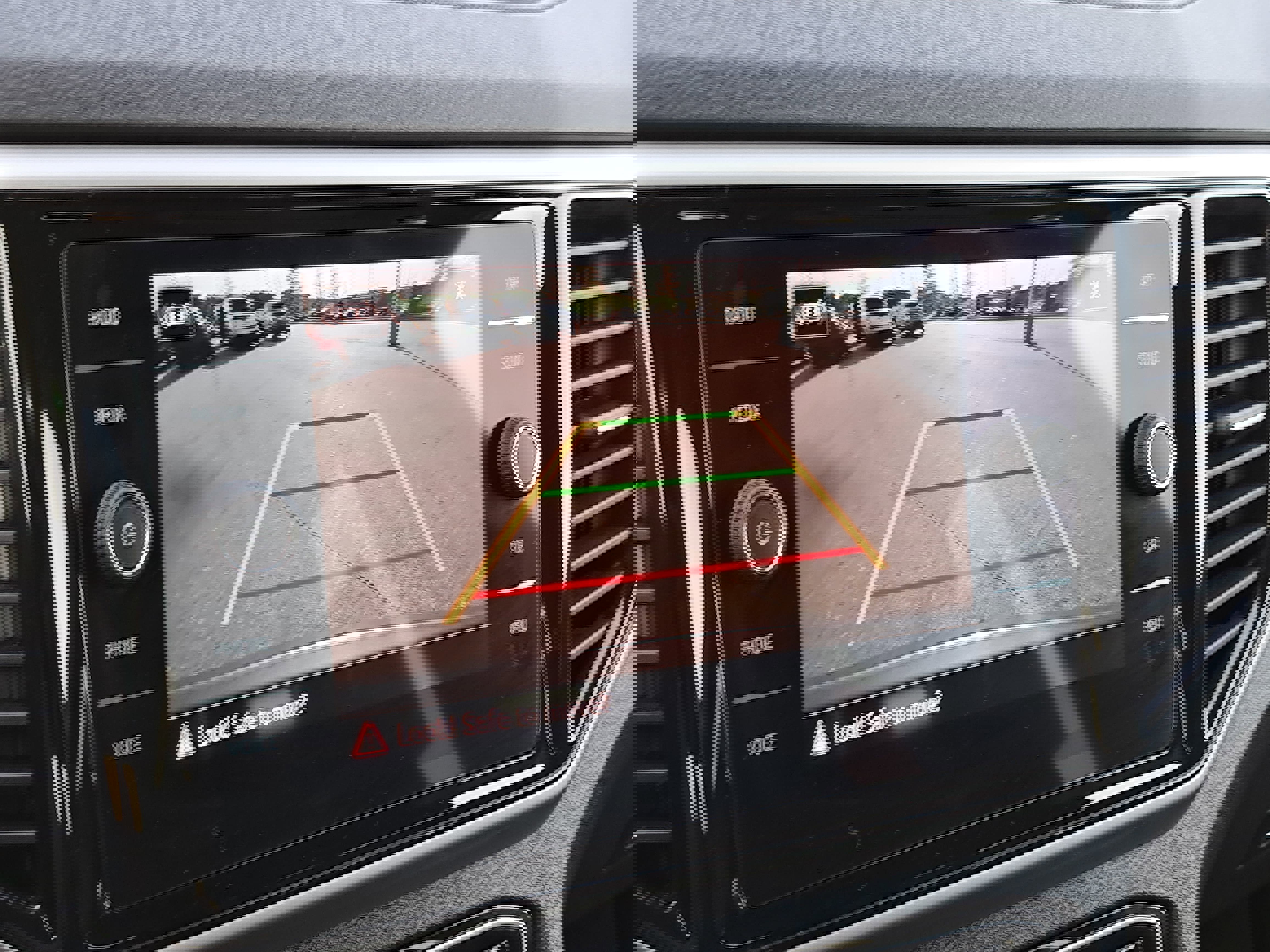 Certified 2023 Volkswagen Atlas Cross Sport SE w/ Panoramic Sunroof Package image 24