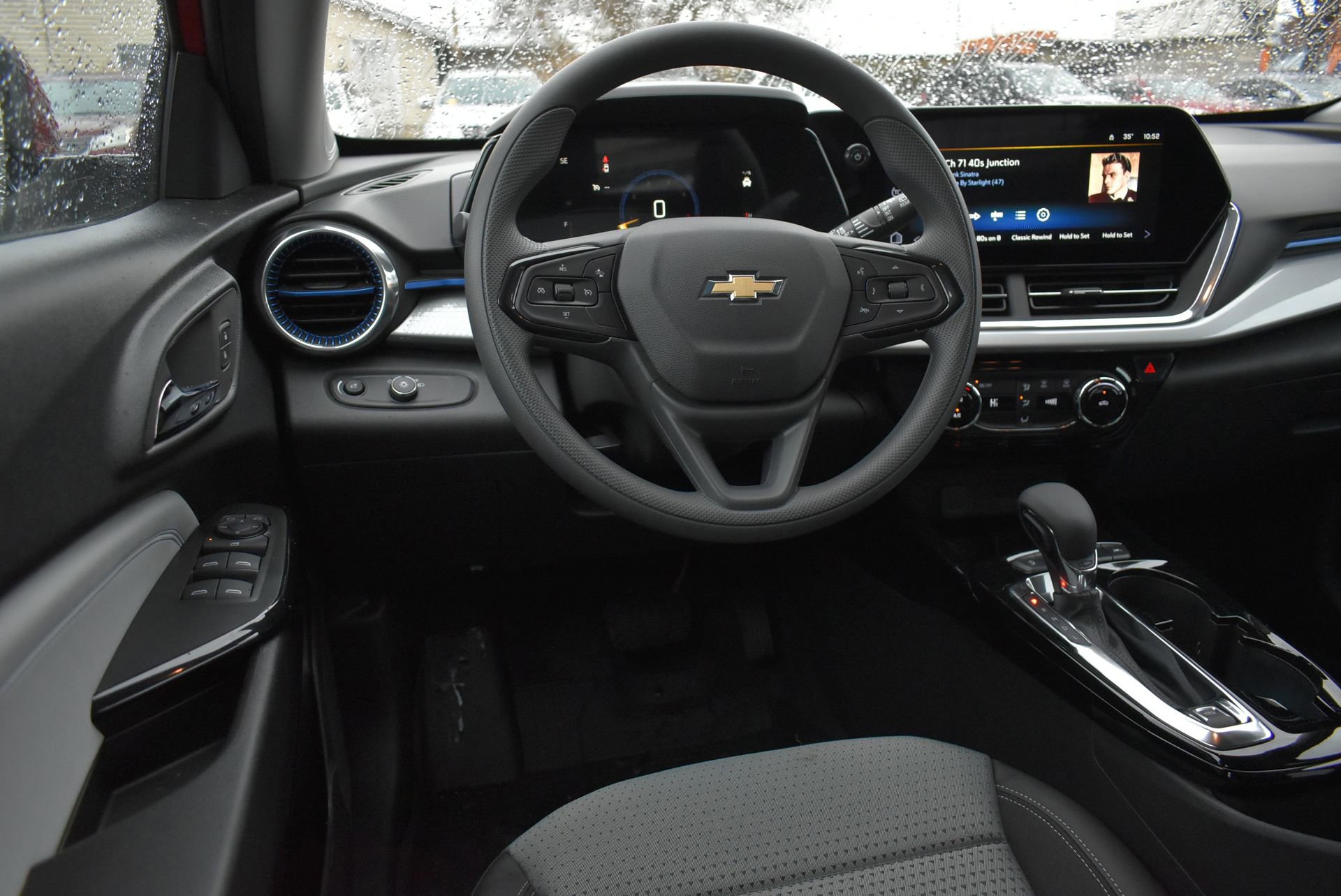 New 2026 Chevrolet Trax LT image 16