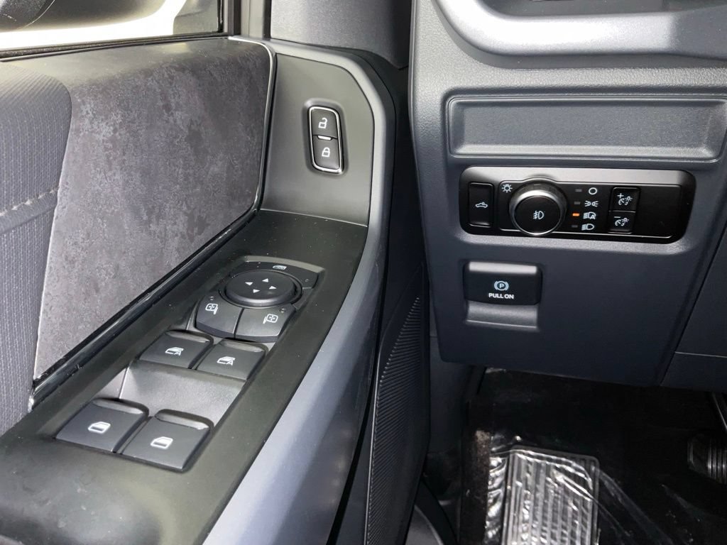New 2026 Ford F150 XLT w/ XLT Black Appearance Package RWD image 20