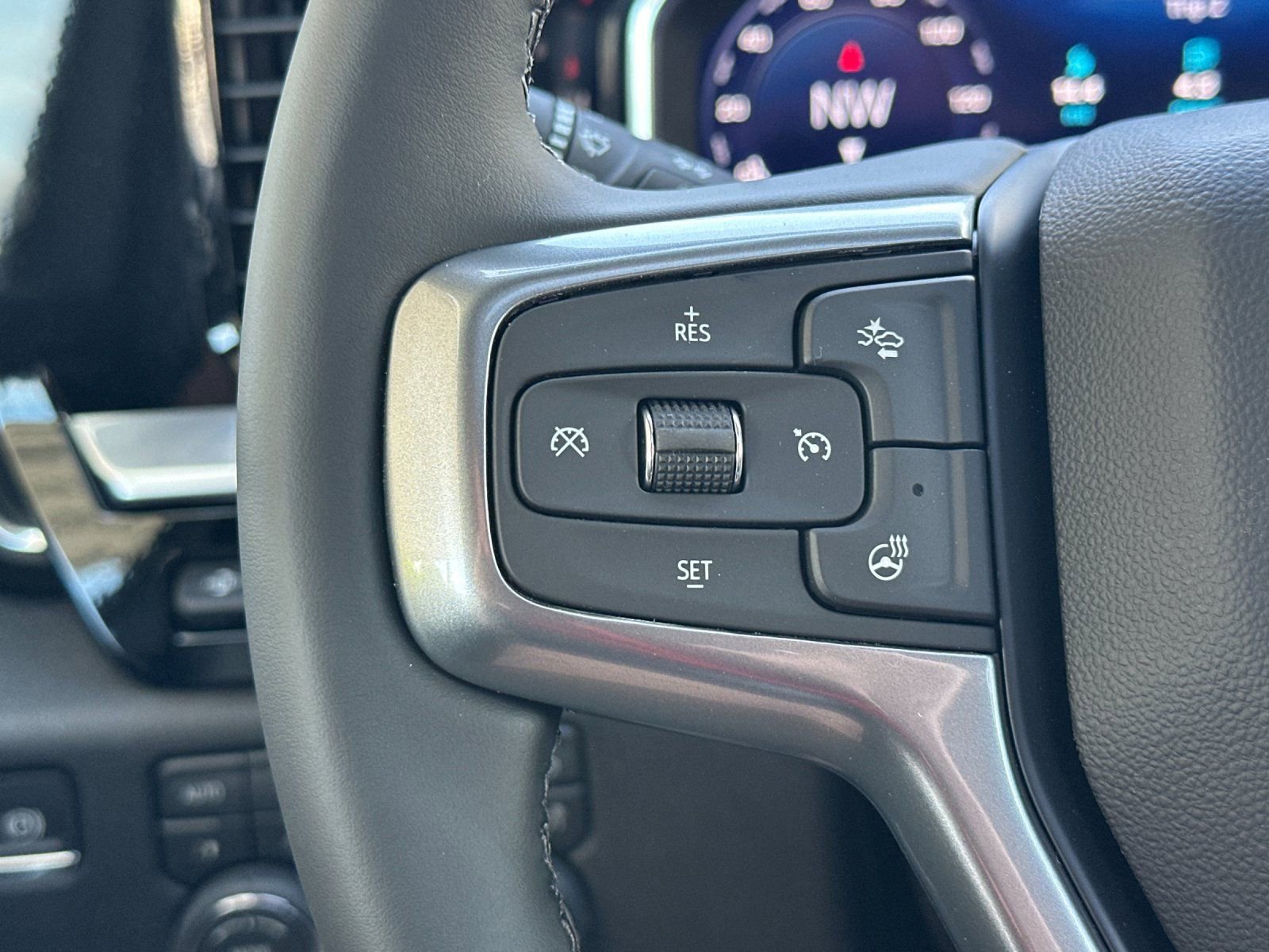 New 2026 Chevrolet Silverado 2500 LTZ w/ LTZ Premium Package AWD/4WD image 27