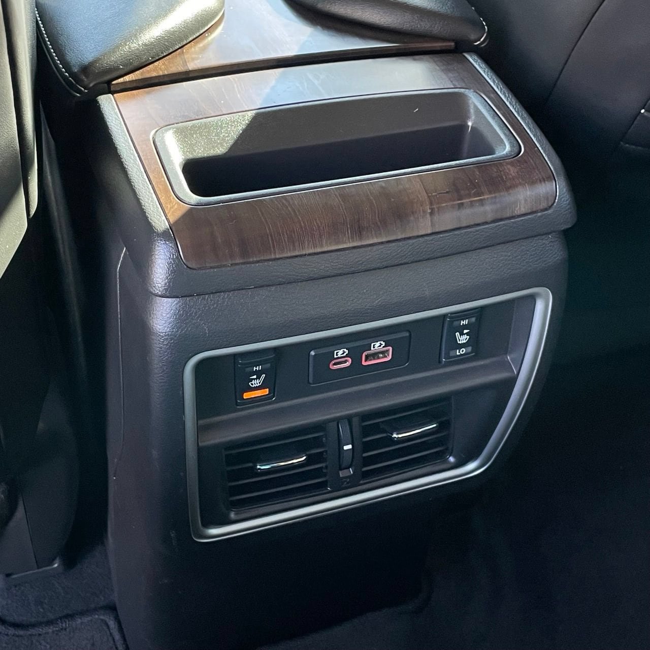 Used 2019 Nissan Murano Platinum w/ Cargo Package FWD image 25