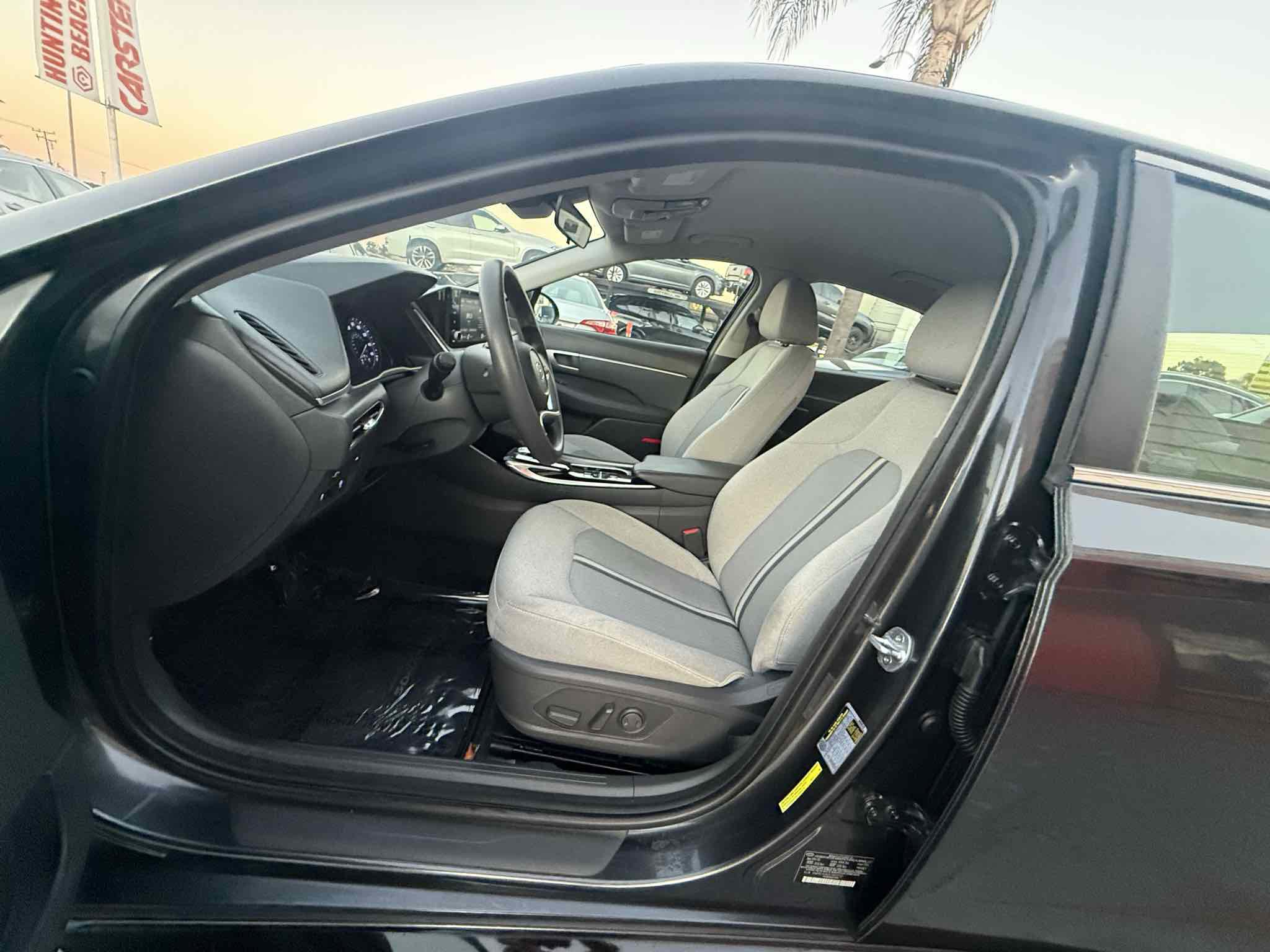 Used 2020 Hyundai Sonata SEL w/ Cargo Package image 81