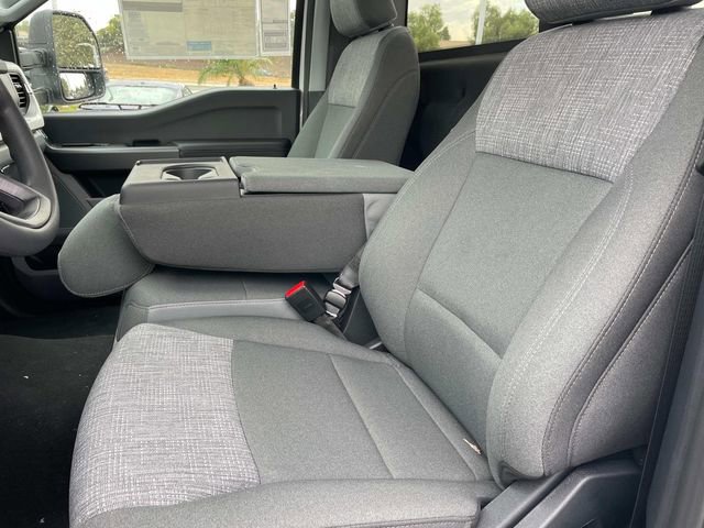 New 2025 Ford F350 XLT w/ 360-Degree Camera Package image 23
