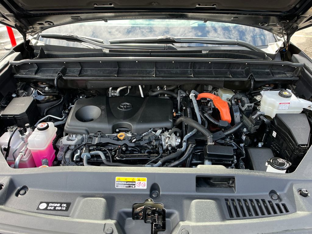 Used 2023 Toyota Highlander Platinum image 25