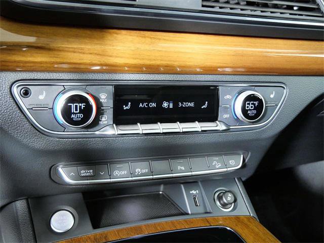 Used 2023 Audi Q5 2.0T Premium w/ Convenience Package image 20