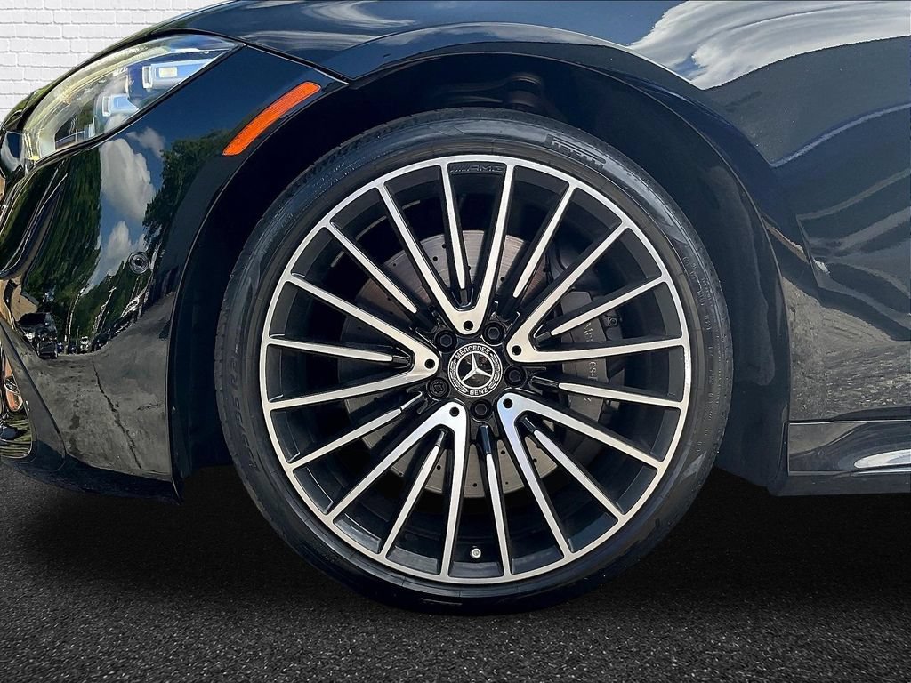 Used 2022 Mercedes-Benz S 500 4MATIC w/ AMG Line Package image 25