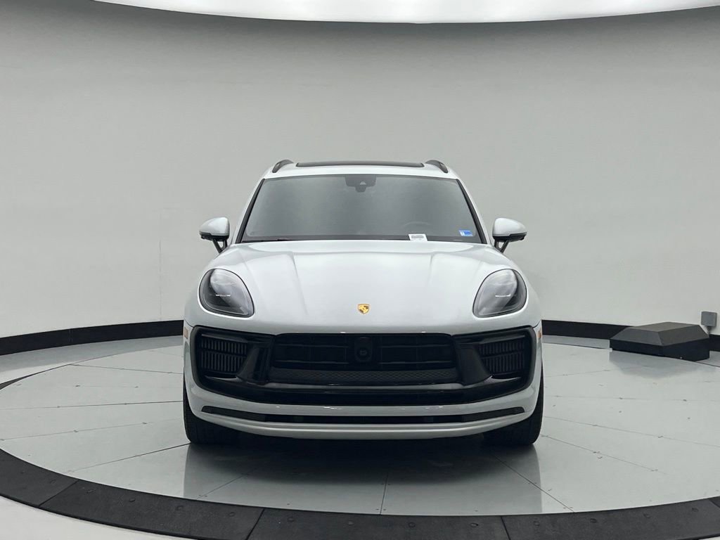 Used 2024 Porsche Macan GTS image 8