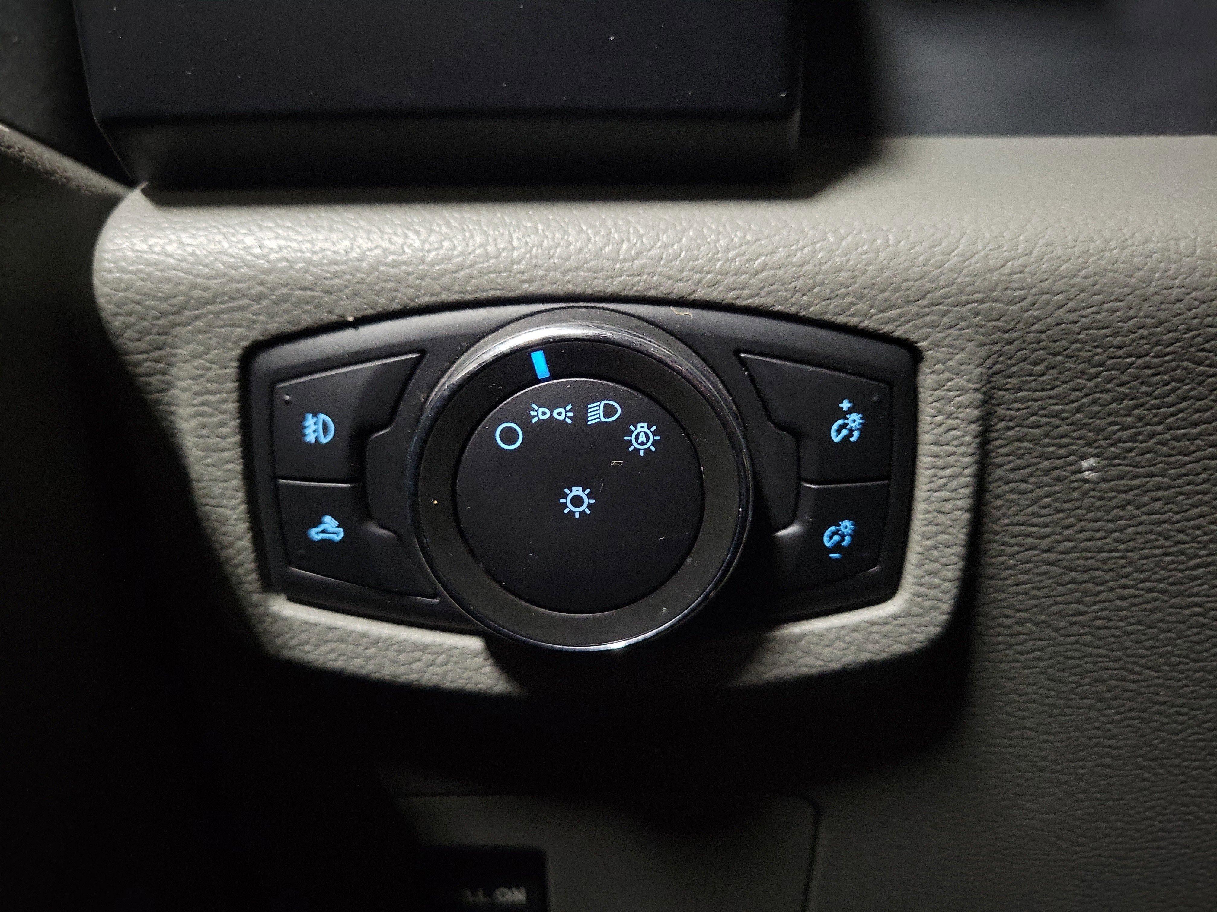 Used 2016 Ford F150 XL w/ Equipment Group 101A Mid image 21