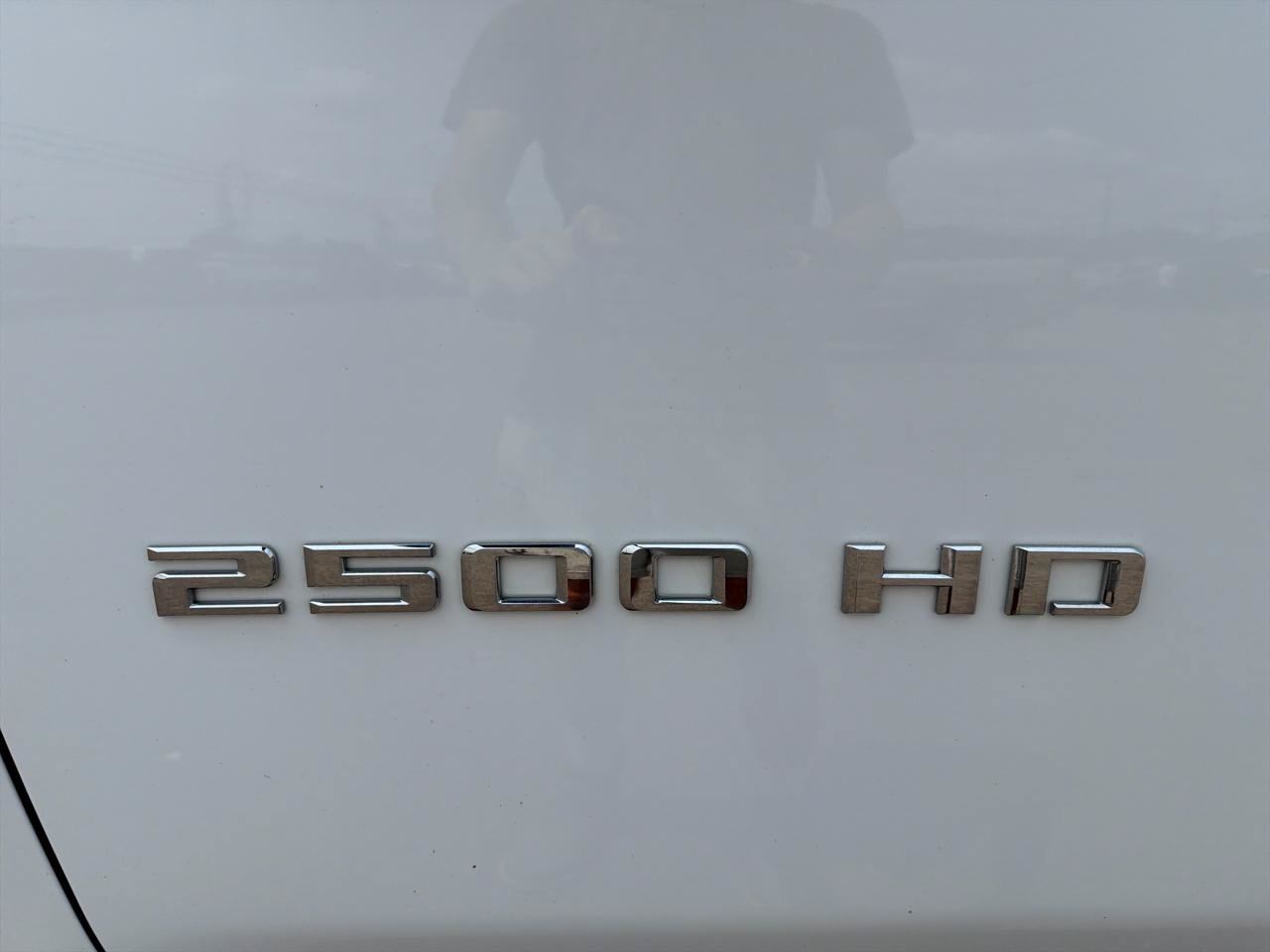 Used 2025 Chevrolet Silverado 2500 LT AWD/4WD image 21