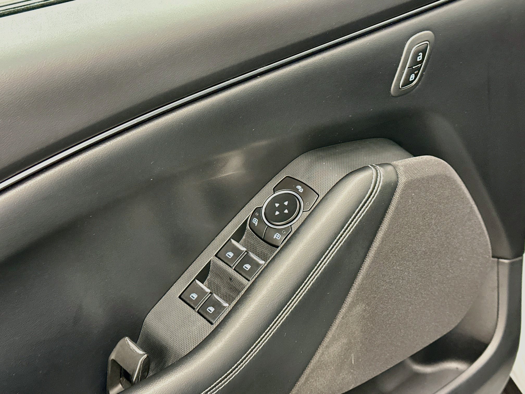 Used 2023 Ford Mustang Mach-E Select AWD/4WD image 15