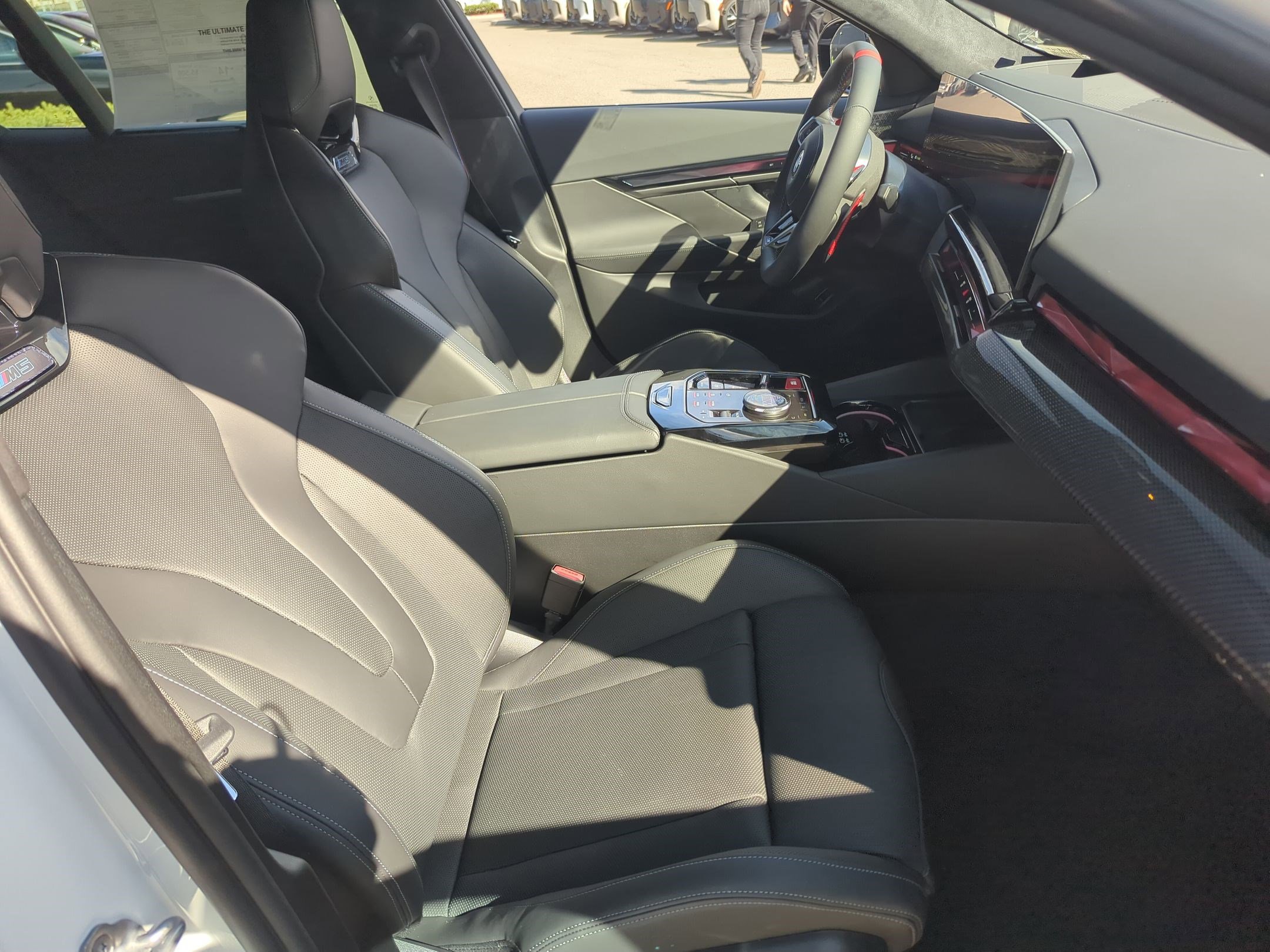 New 2026 BMW M5 w/ Executive Package image 33