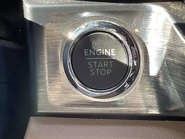 Used 2025 Ford F250 Lariat w/ Lariat Ultimate Package image 27