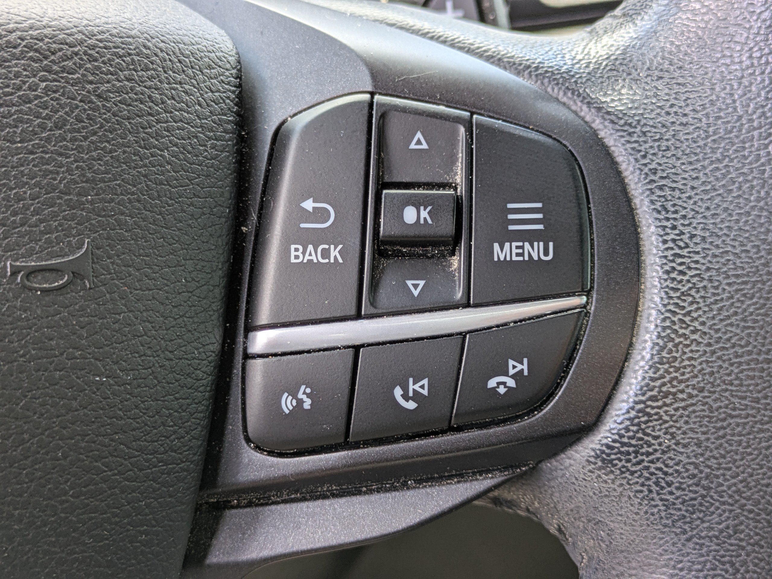 Used 2020 Ford Explorer XLT w/ Equipment Group 202A RWD image 23