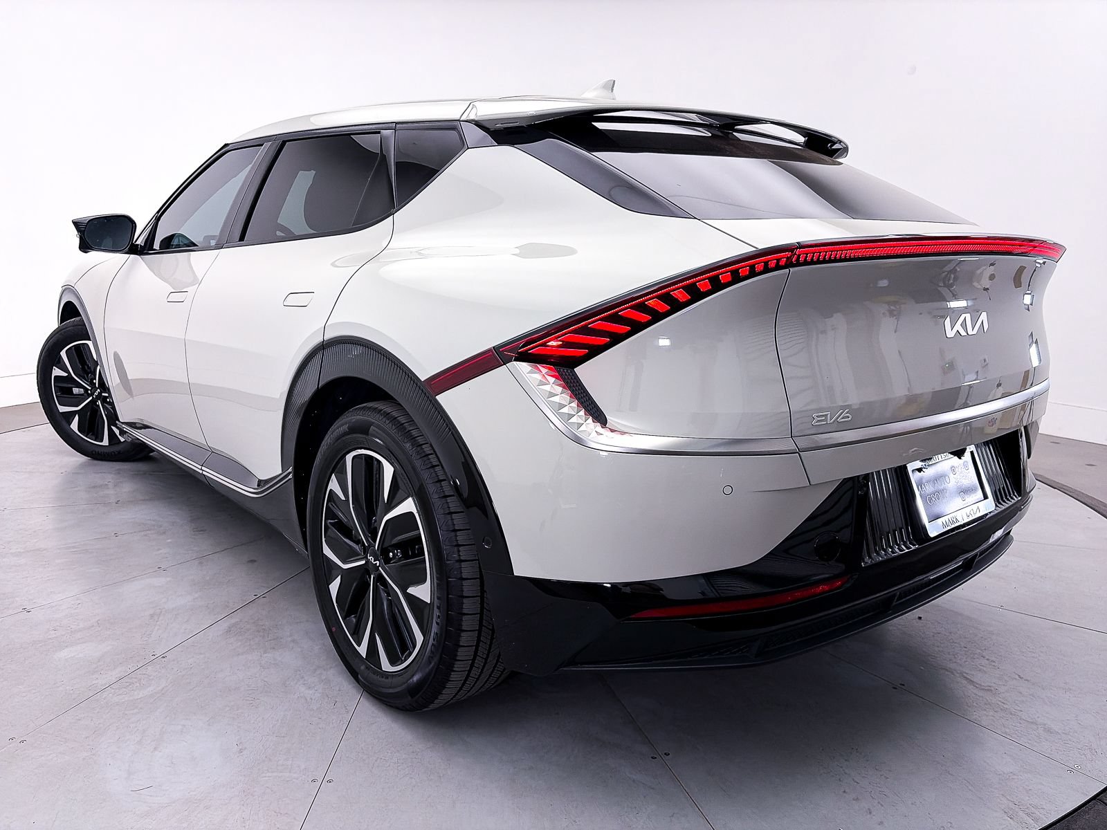 Certified 2023 Kia EV6 Wind w/ Wind Technology Package RWD image 2