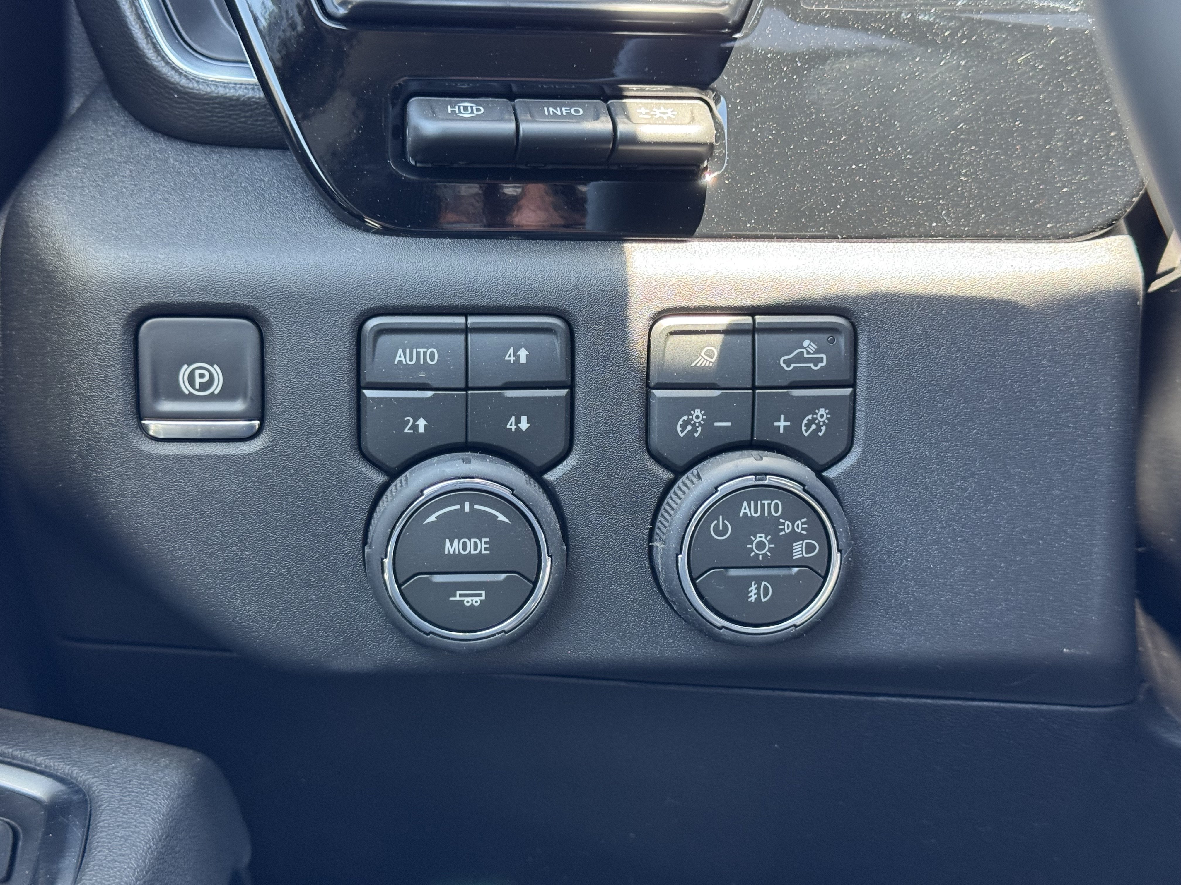New 2026 Chevrolet Silverado 2500 LTZ w/ Trail Boss Package AWD/4WD image 25