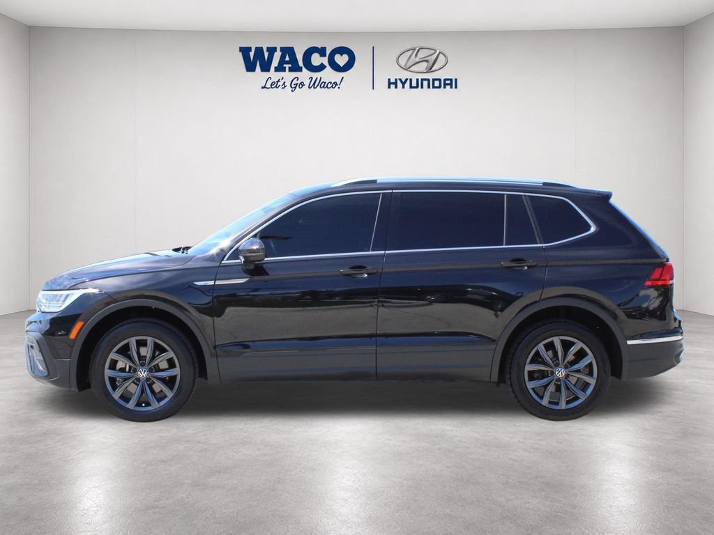Used 2022 Volkswagen Tiguan SE AWD/4WD image 4