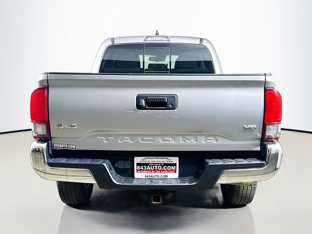 Used 2021 Toyota Tacoma SR5 AWD/4WD image 6