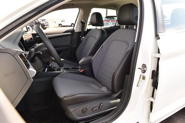 New 2026 Volkswagen Jetta SE image 20