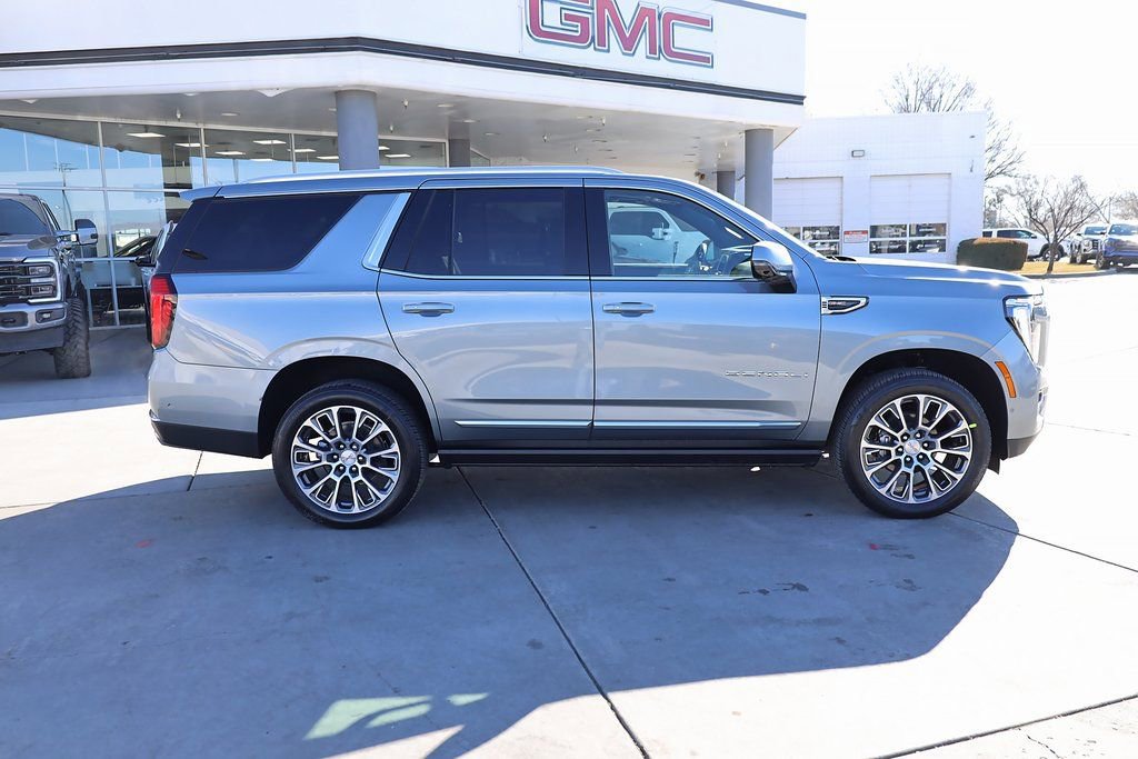 New 2026 GMC Yukon Denali w/ Denali Reserve Package image 7