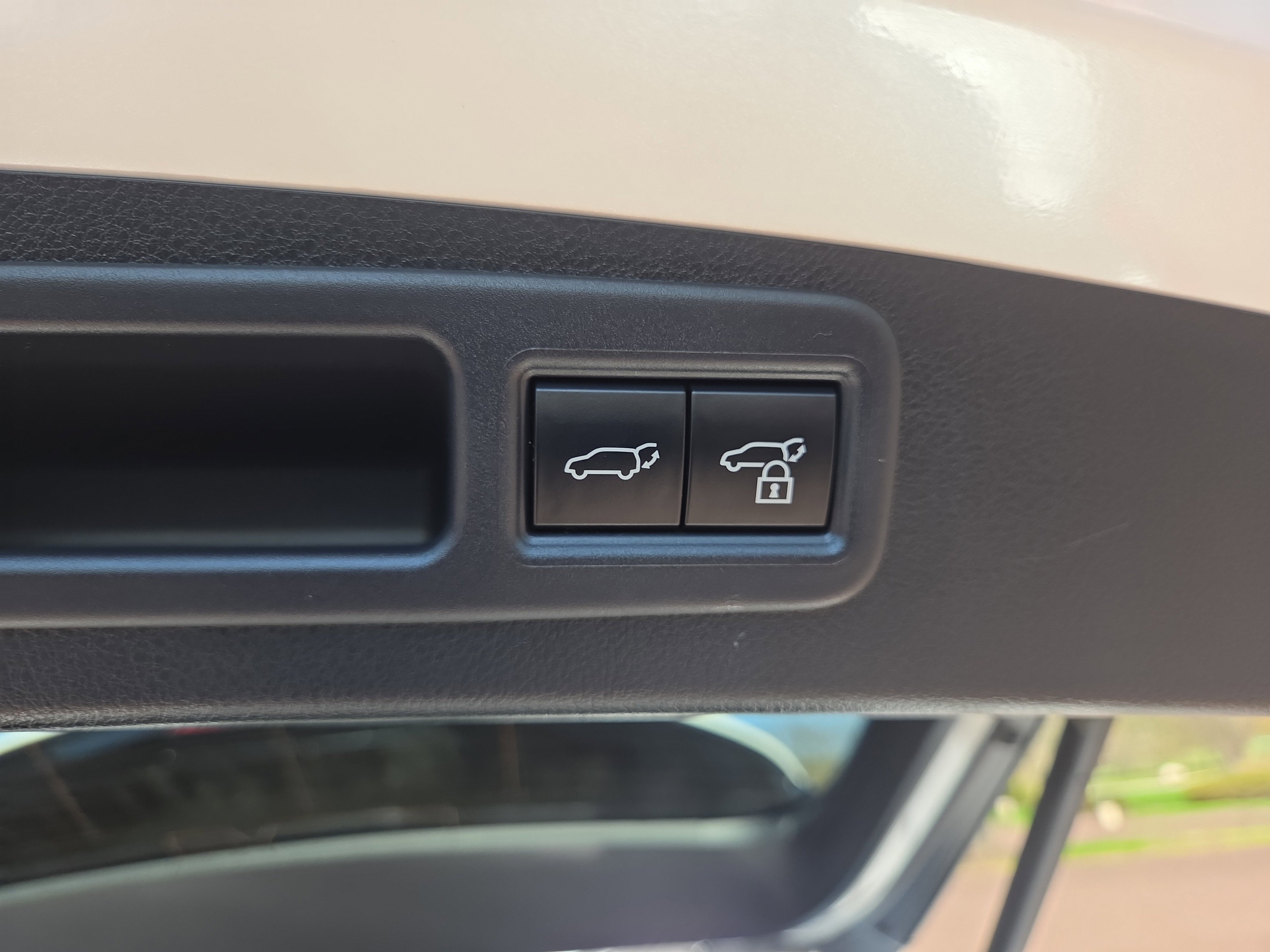 Used 2024 Lexus RX 350 Premium w/ Accessory Package (Z1) image 35