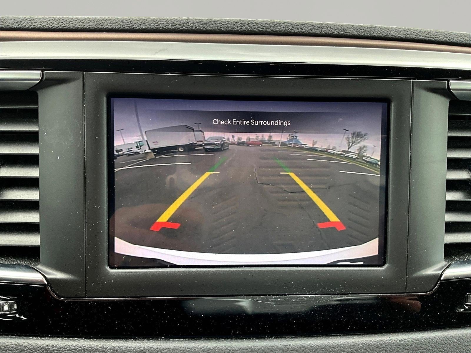 Used 2024 Chrysler Voyager LX FWD image 14