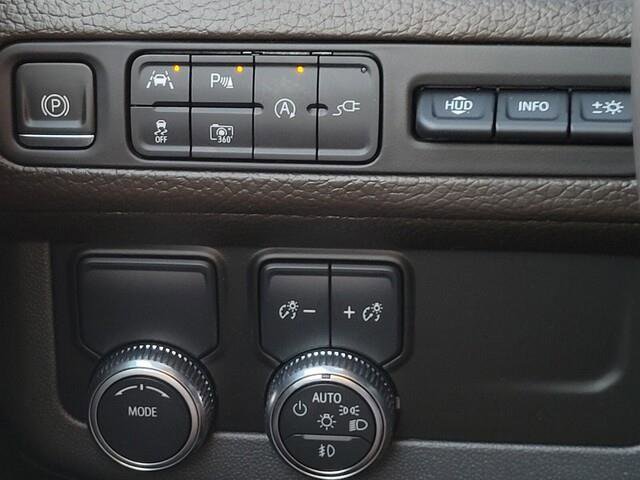 Used 2022 GMC Yukon Denali image 27