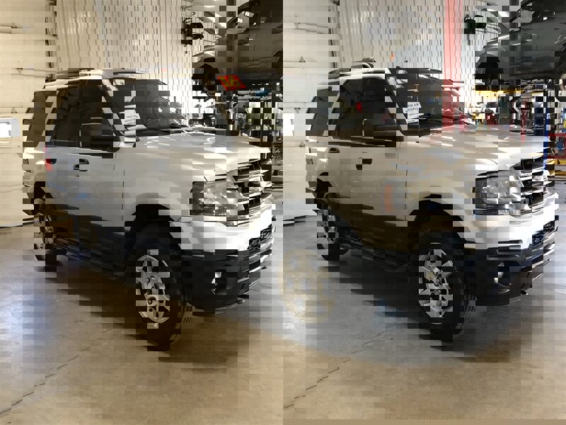 Used 2016 Ford Expedition XL image 5