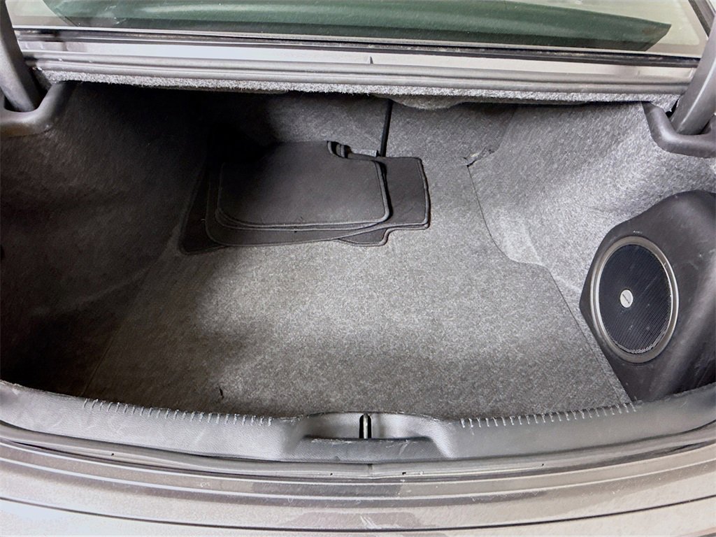 Used 2023 Chrysler 300 S image 31