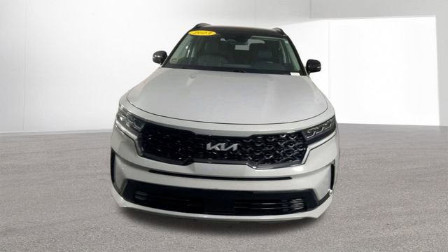 Used 2023 Kia Sorento SX AWD/4WD image 3