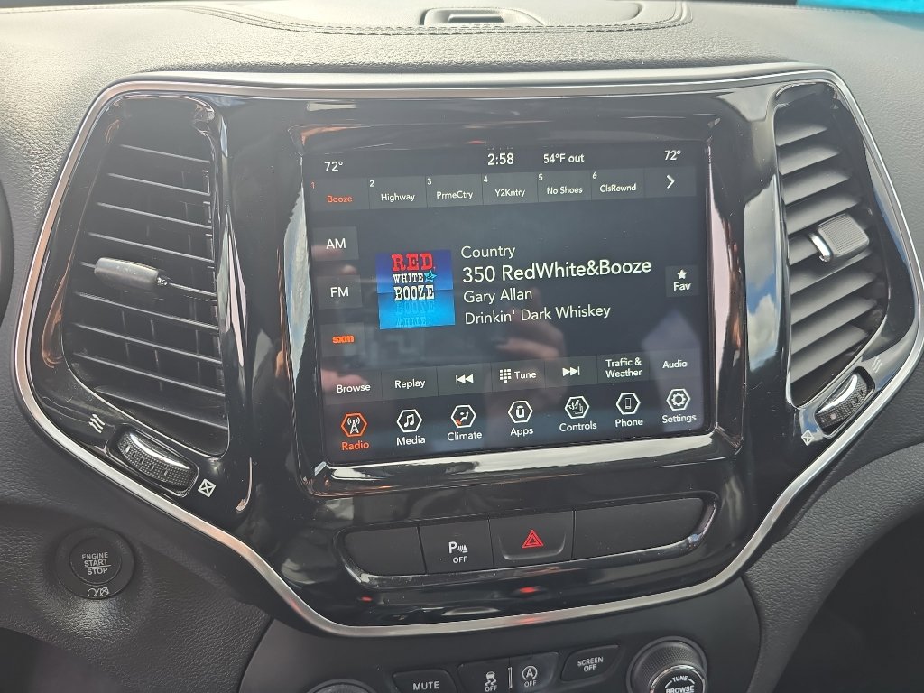 Used 2020 Jeep Cherokee Limited AWD/4WD image 16