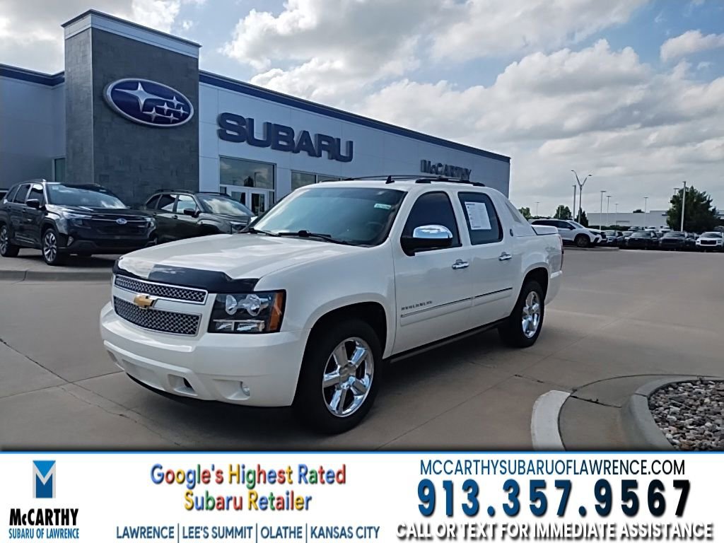 Used 2013 Chevrolet Avalanche LTZ AWD/4WD video 1