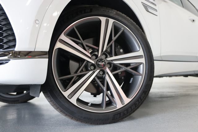 Used 2025 Genesis GV80 3.5T e-SC image 12