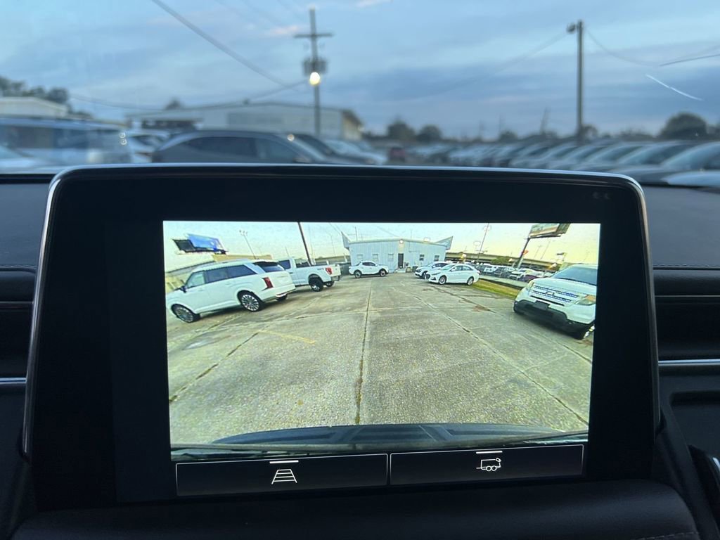 Used 2022 Chevrolet Tahoe LT image 19