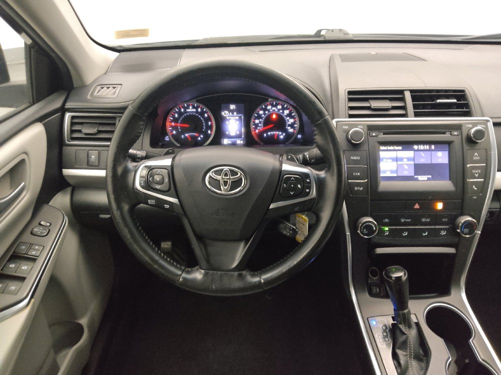 Used 2016 Toyota Camry SE w/ Protection Package (Q2) FWD image 22