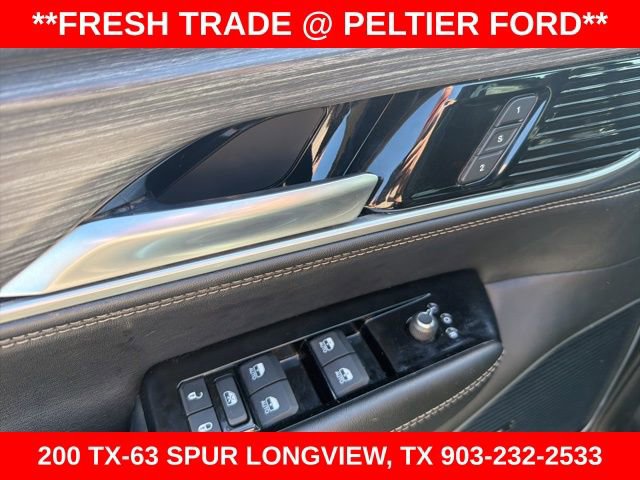 Used 2024 Jeep Wagoneer Series III image 16