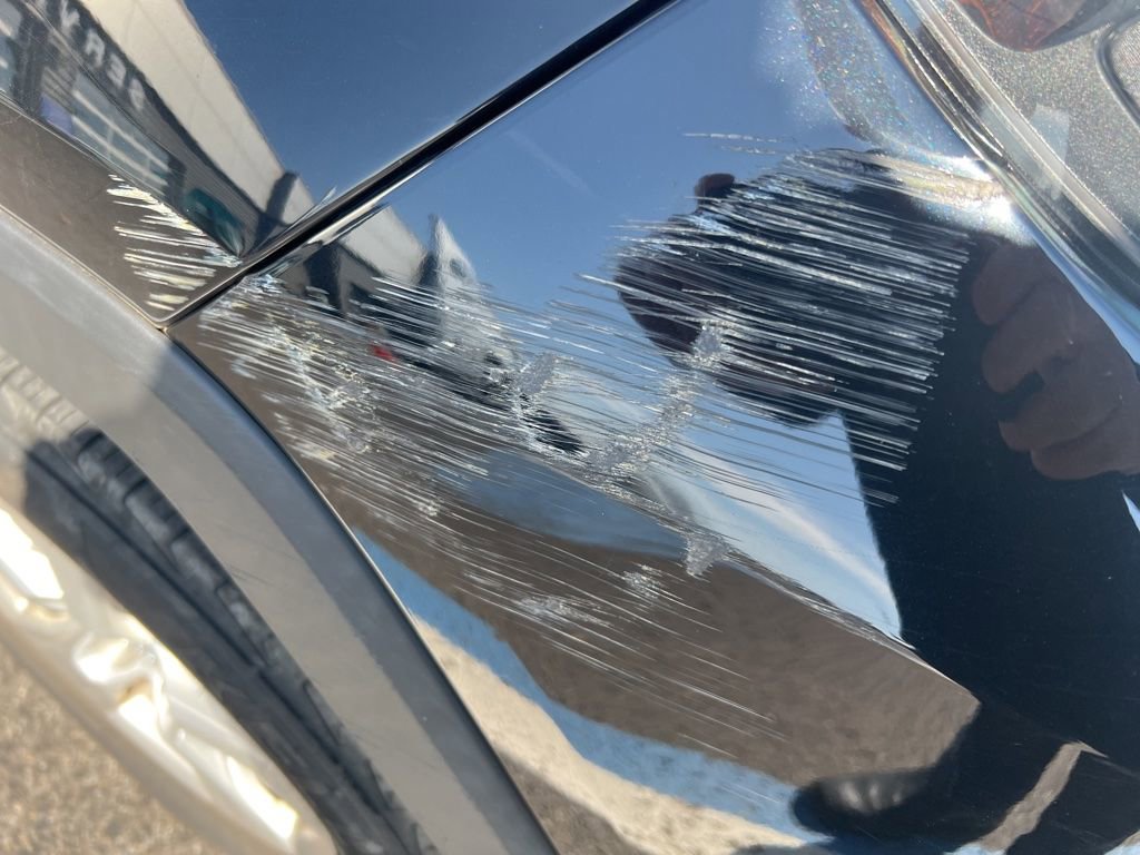 Used 2019 Toyota RAV4 LE image 5