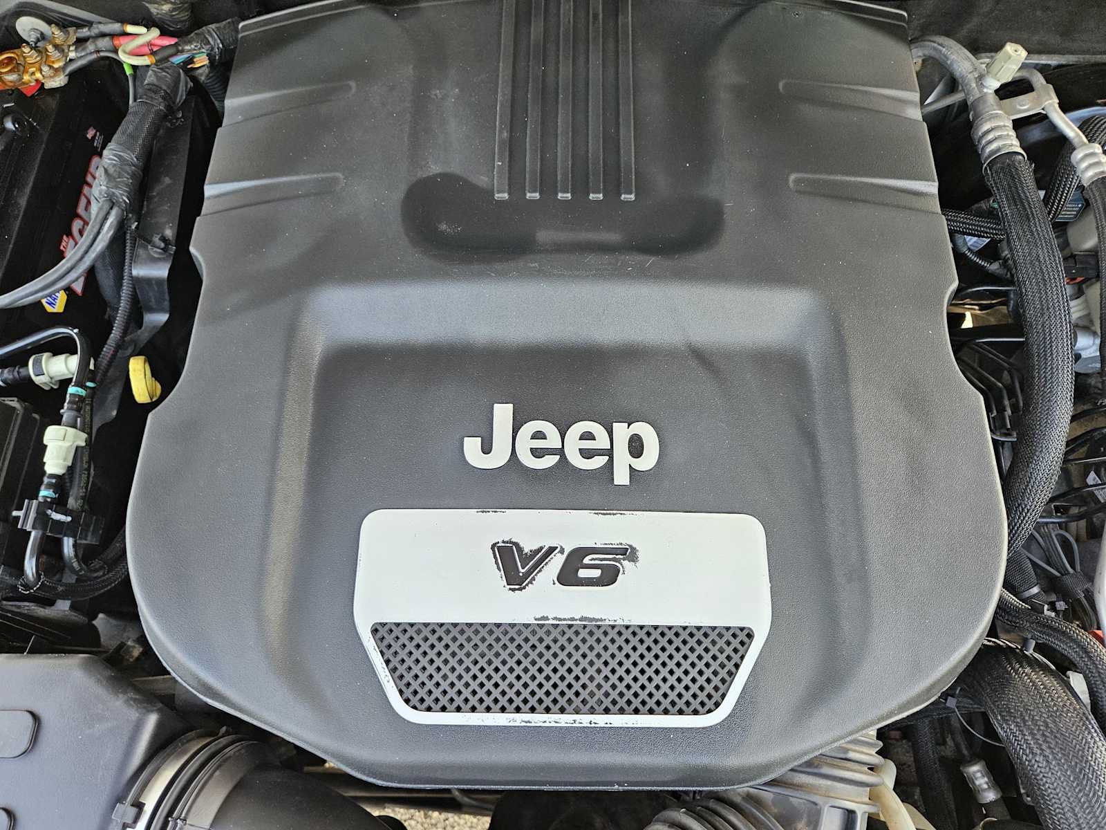 Used 2017 Jeep Wrangler Unlimited Sport w/ Quick Order Package 24S AWD/4WD image 28