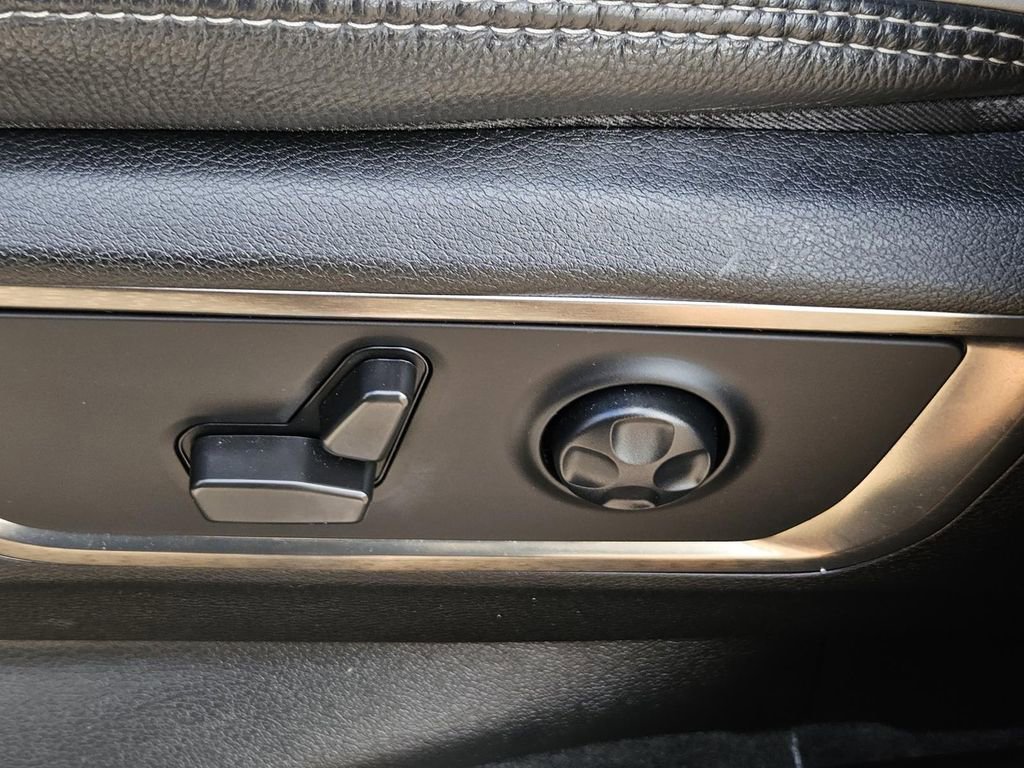 Used 2021 RAM 1500 Limited image 28