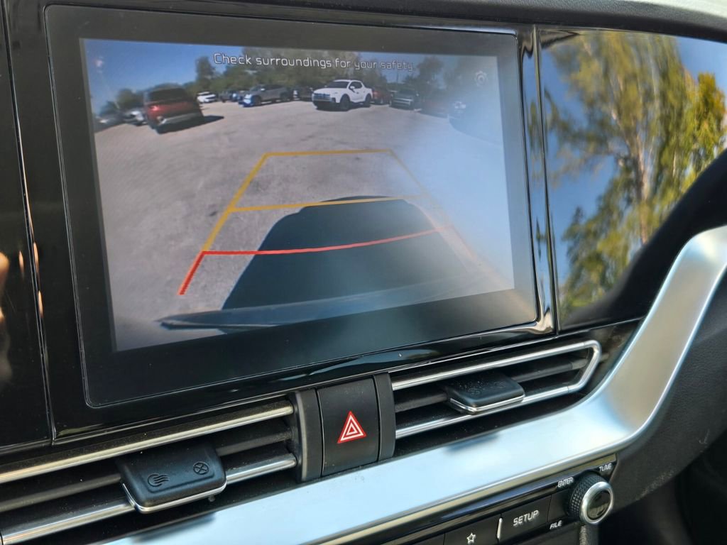 Used 2022 Kia Niro LXS image 21