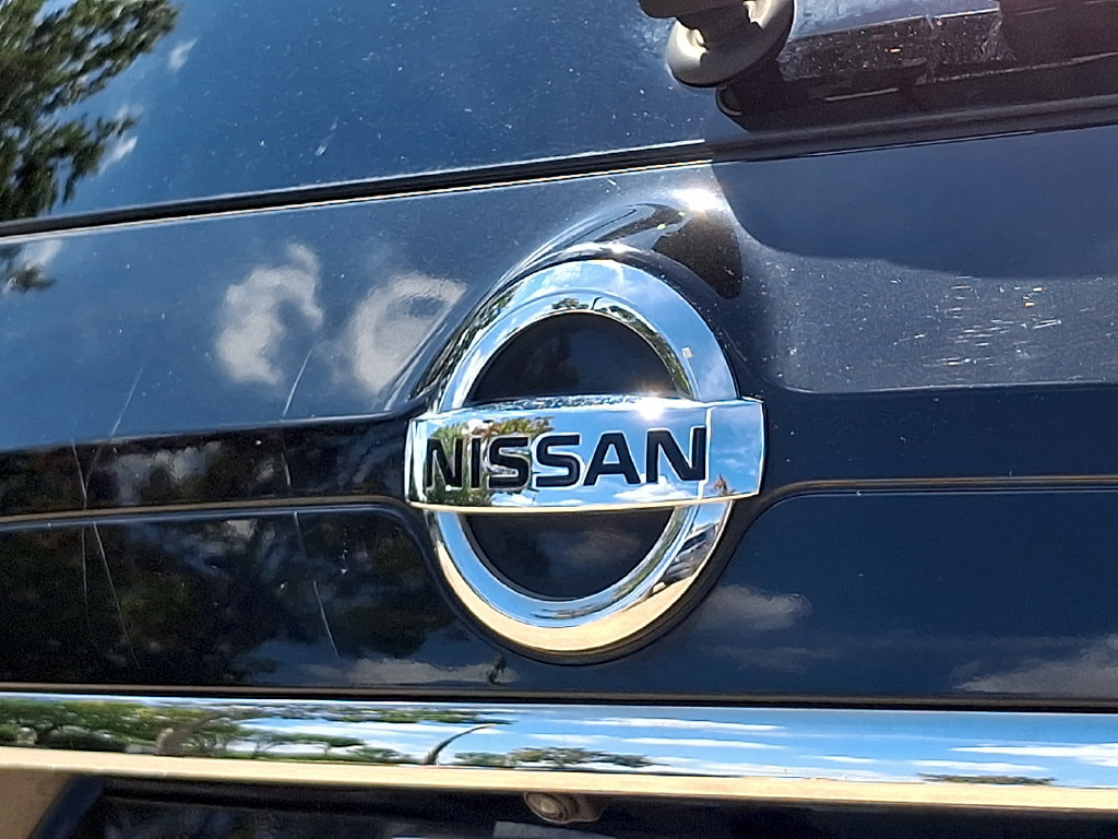 Used 2020 Nissan Rogue SV FWD image 30
