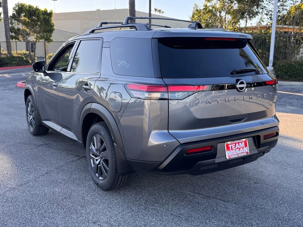 New 2026 Nissan Pathfinder SV image 5