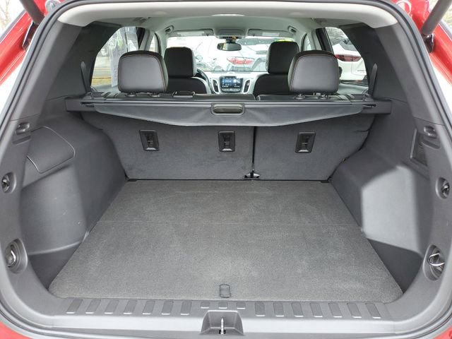 Used 2023 Chevrolet Equinox Premier image 31