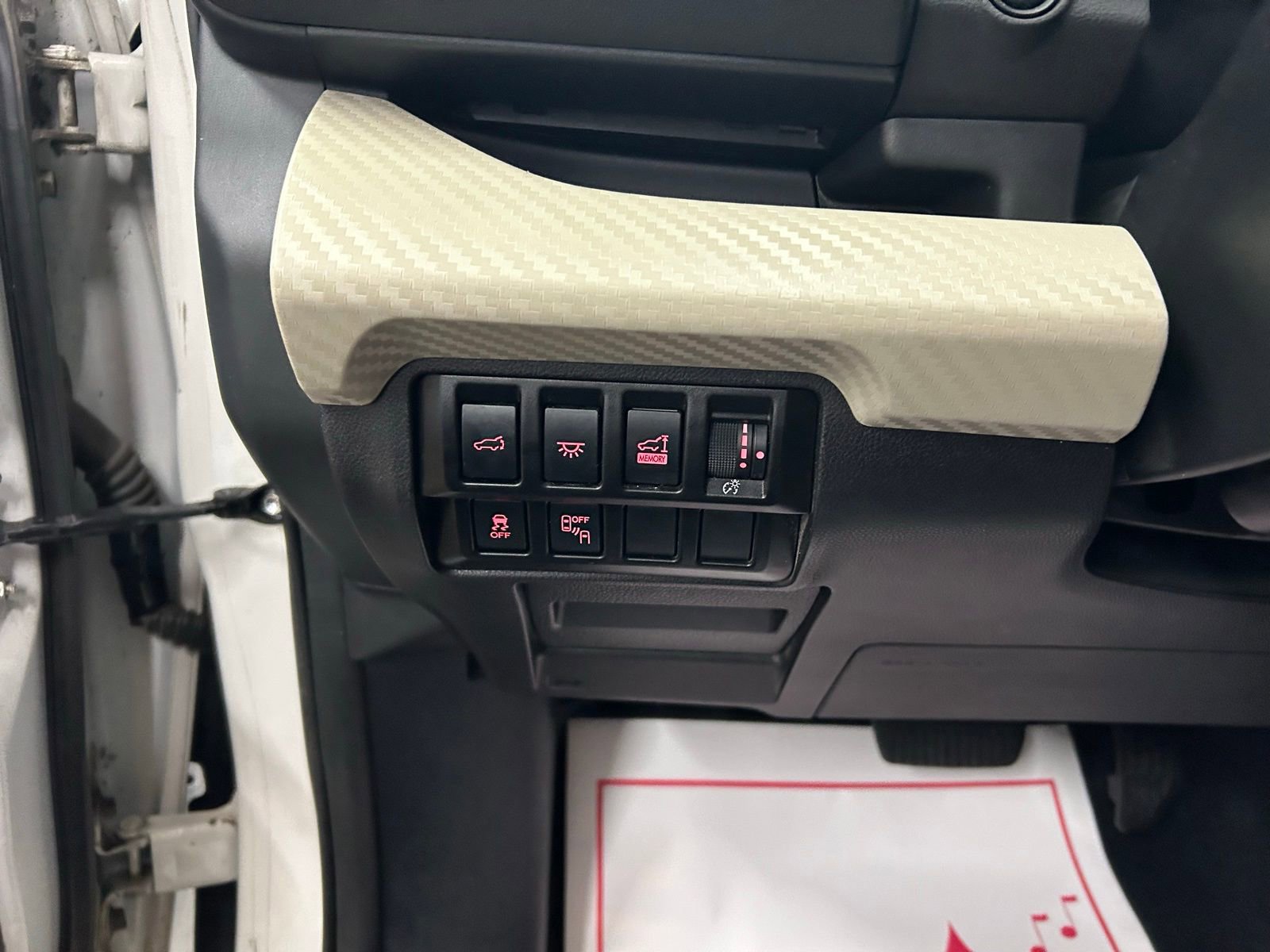 Used 2022 Subaru Ascent Premium w/ Convenience Package AWD/4WD image 14