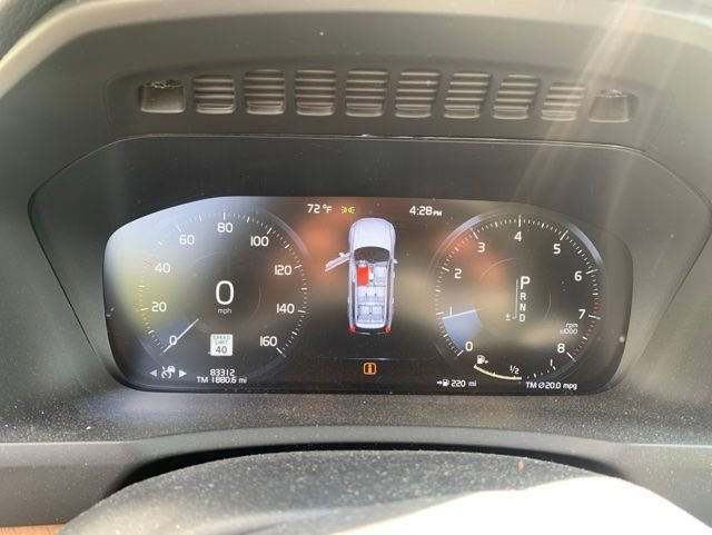 Used 2021 Volvo XC90 T6 Momentum w/ Advanced Package AWD/4WD image 9