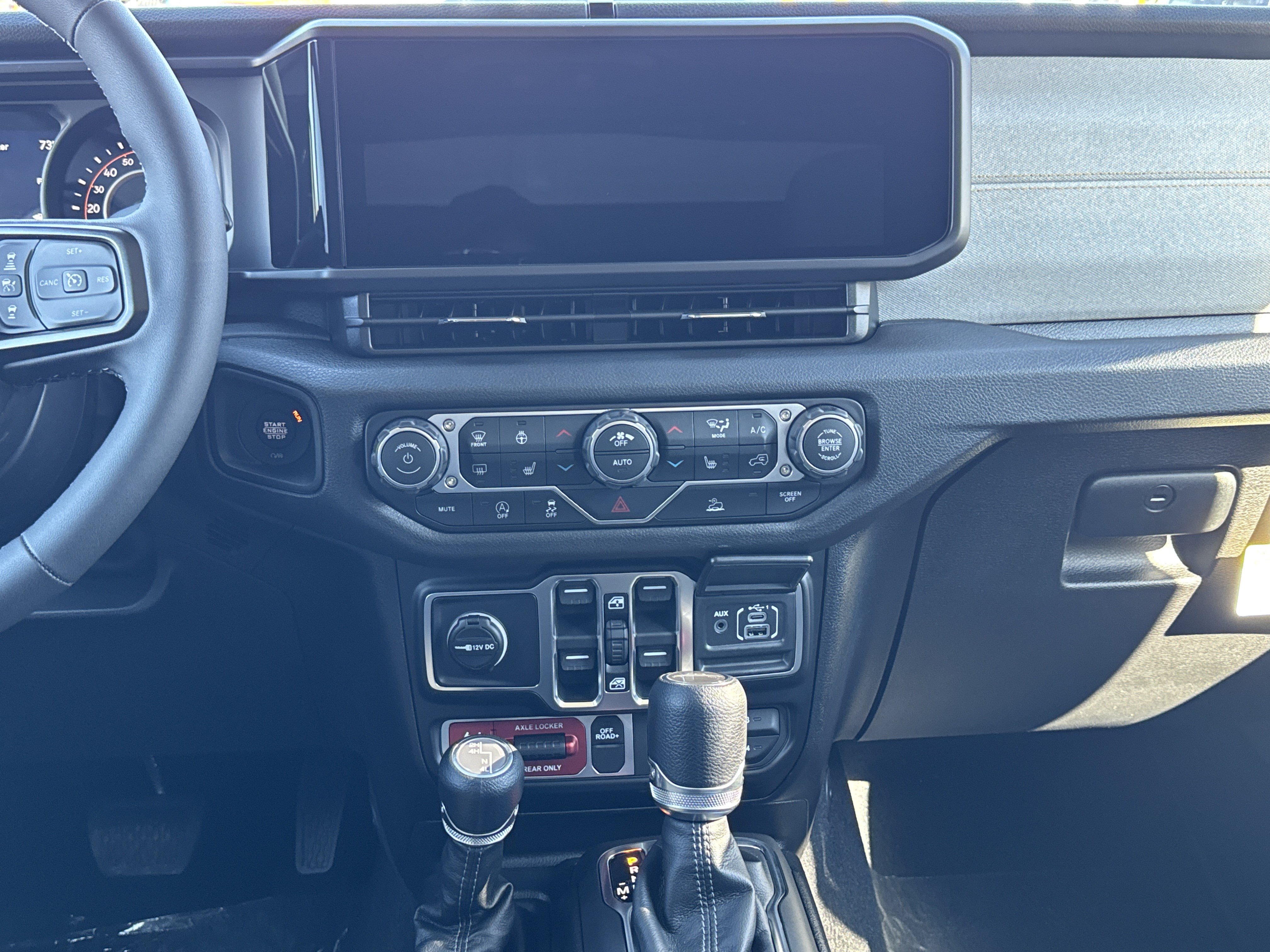 New 2026 Jeep Gladiator Sport AWD/4WD image 6